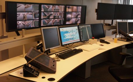 Rijkswaterstaat - Gecentraliseerde brug- en sluisbediening